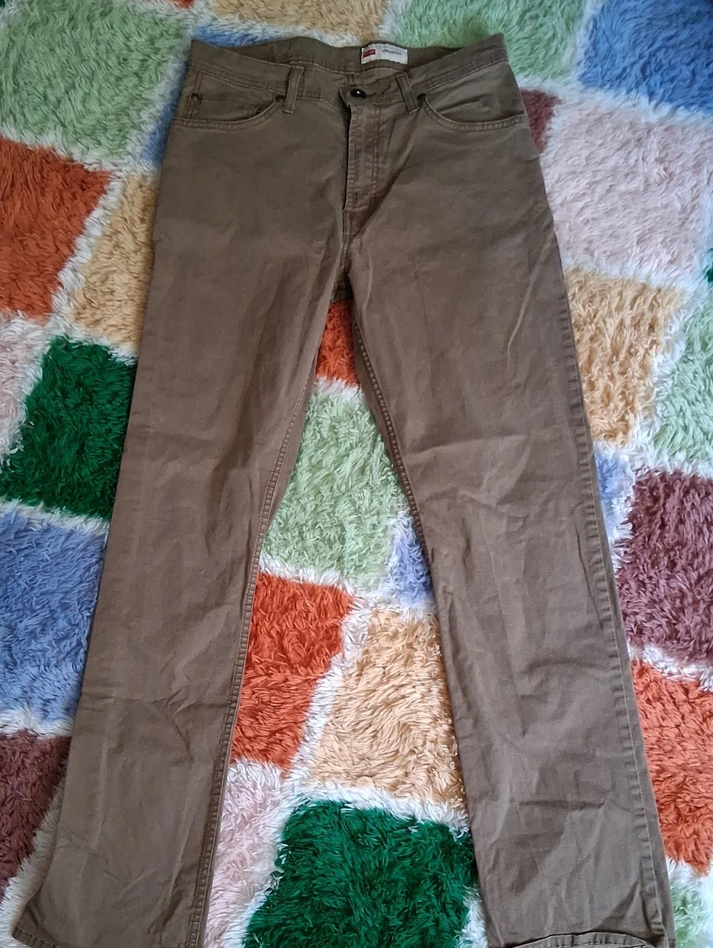 Wrangler Men's Olive Khaki Straight-Leg Chinos